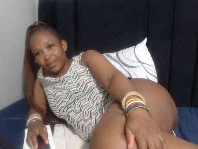 Sheila80 webcam