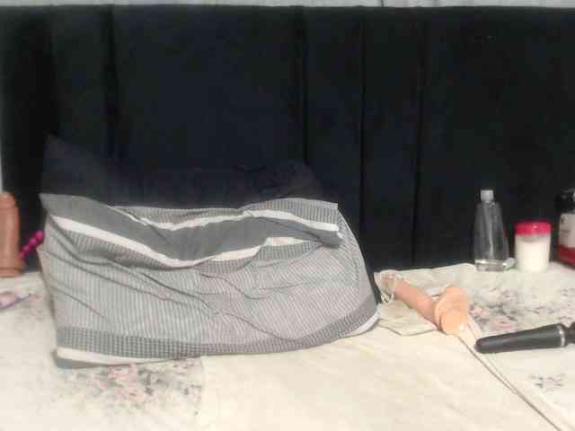 Sheila80 webcam