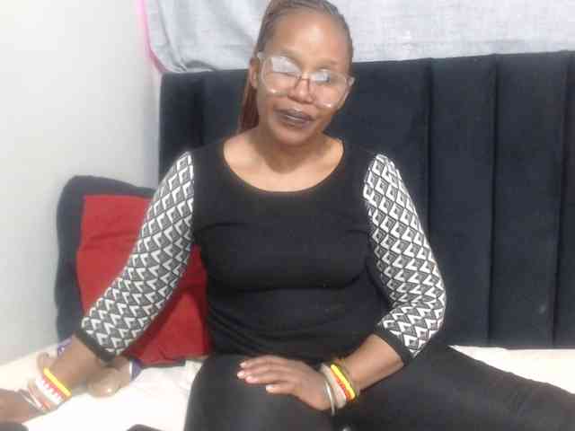 Sheila80 webcam