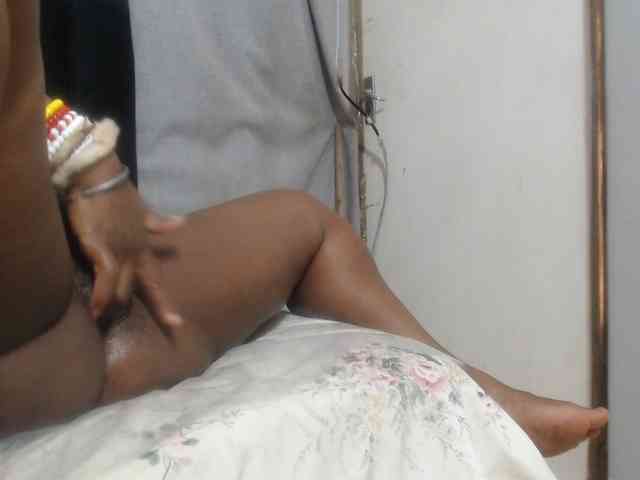 Sheila80 webcam