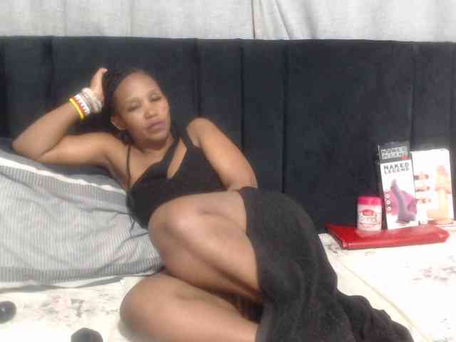 Sheila80 webcam