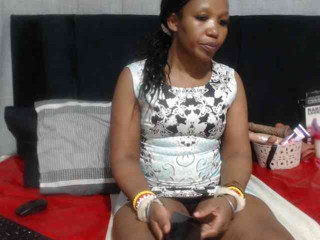 Sheila80 webcam