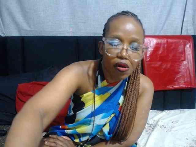 Sheila80 webcam