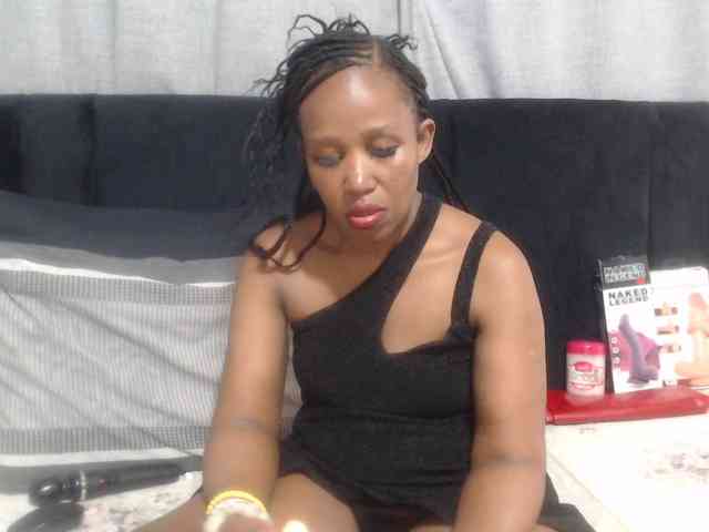 Sheila80 webcam
