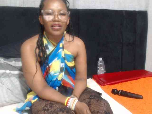 Sheila80 webcam