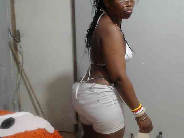 Sheila80 webcam