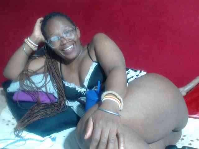 Sheila80 webcam