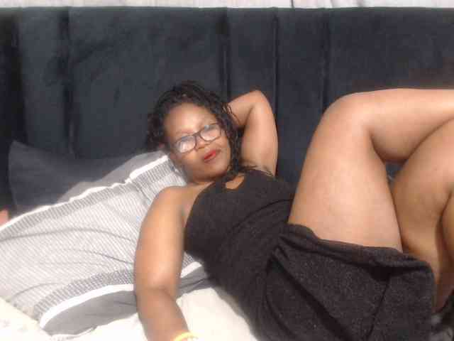 Sheila80 webcam
