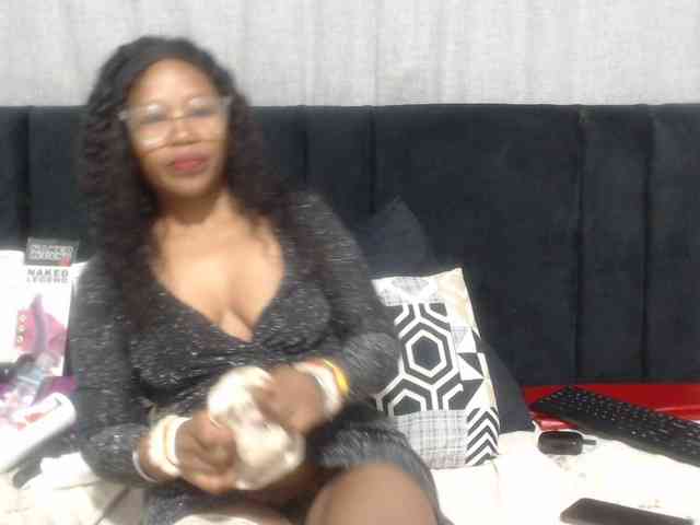 Sheila80 webcam