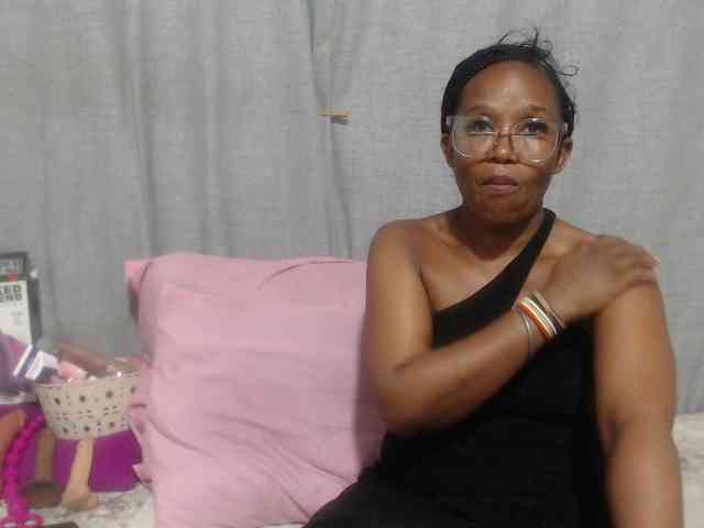 Sheila80