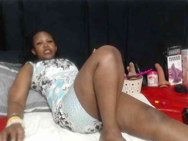 Sheila80 webcam