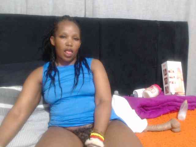 Sheila80 webcam