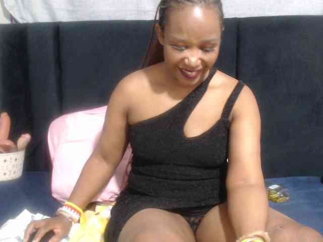 Sheila80 webcam