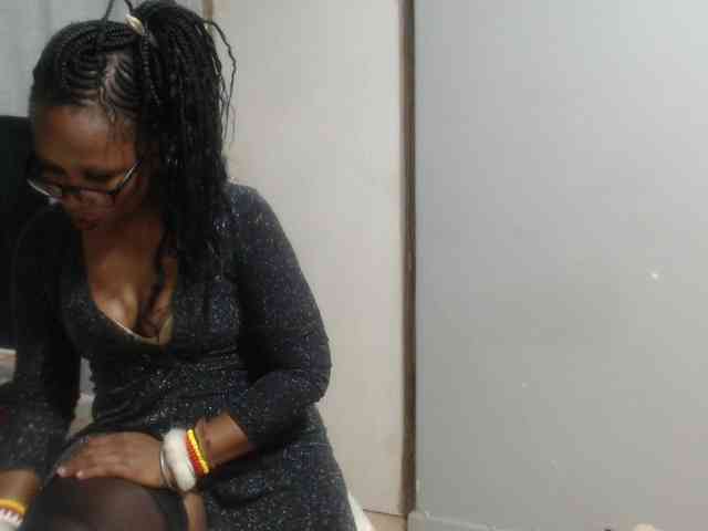 Sheila80 webcam