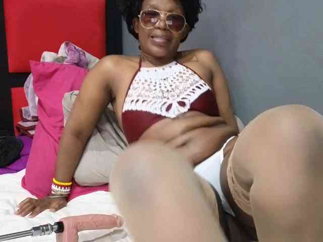 Sheila80 webcam