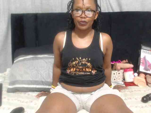 Sheila80 webcam