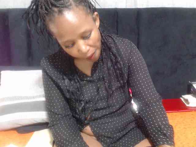 Sheila80 webcam
