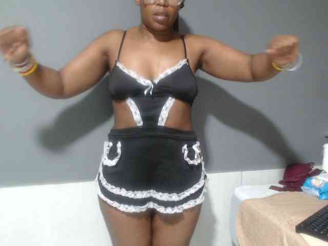 Sheila80 webcam