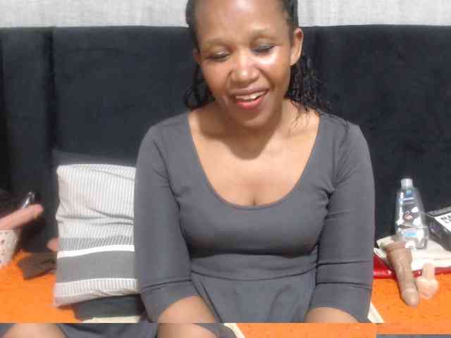 Sheila80 webcam