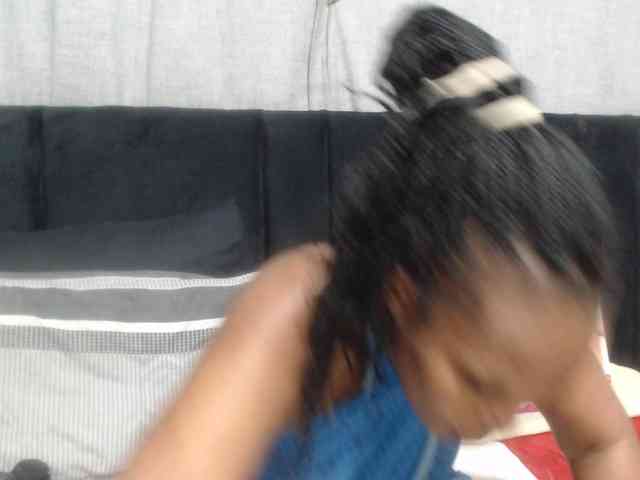 Sheila80 webcam