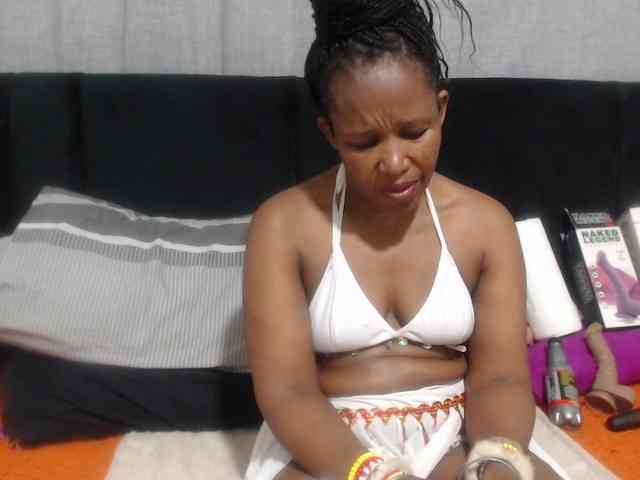 Sheila80 webcam