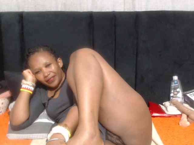 Sheila80 webcam