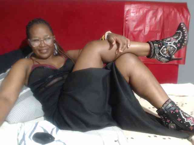Sheila80 webcam