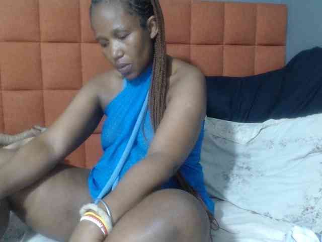 Sheila80 webcam