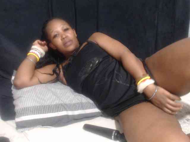 Model: Sheila80