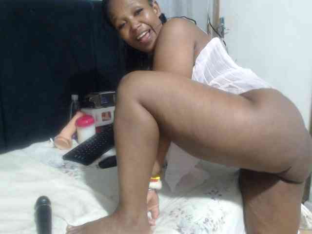 Sheila80 webcam