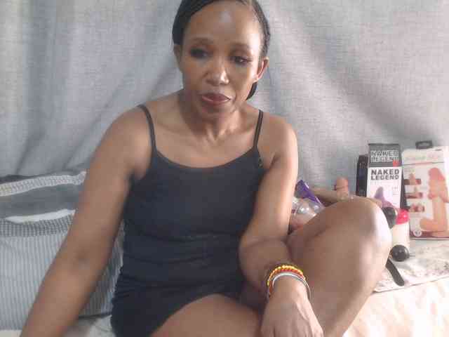 Sheila80 webcam