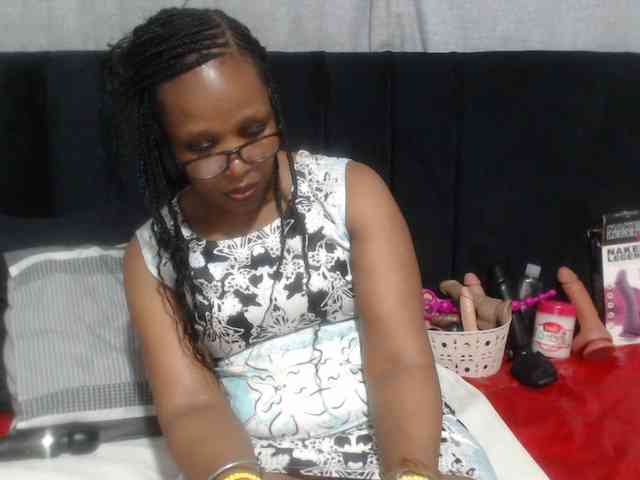 Sheila80 webcam