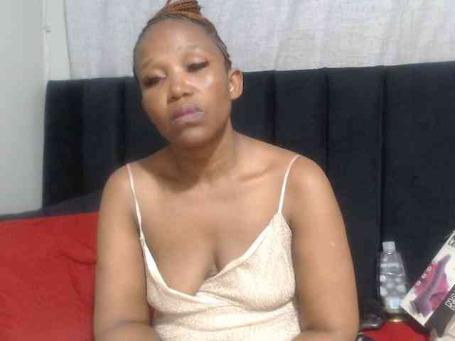 Sheila80 webcam