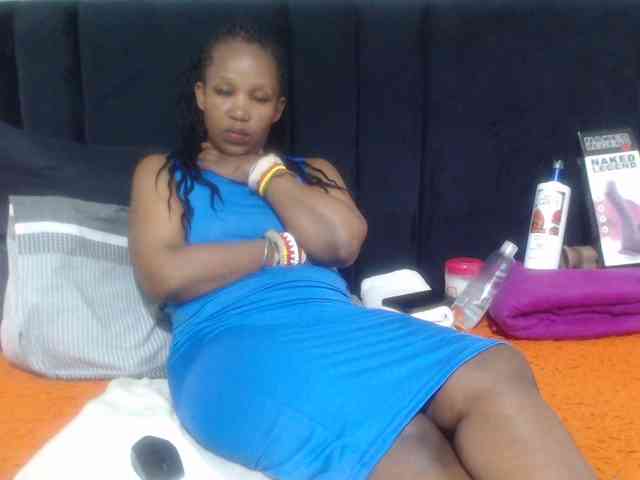 Sheila80 webcam