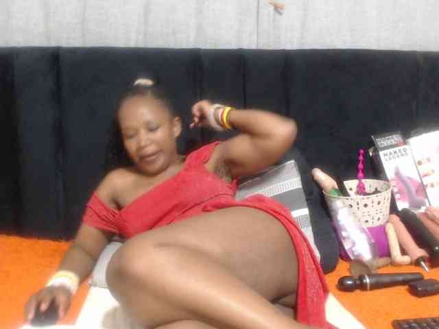 Sheila80 webcam