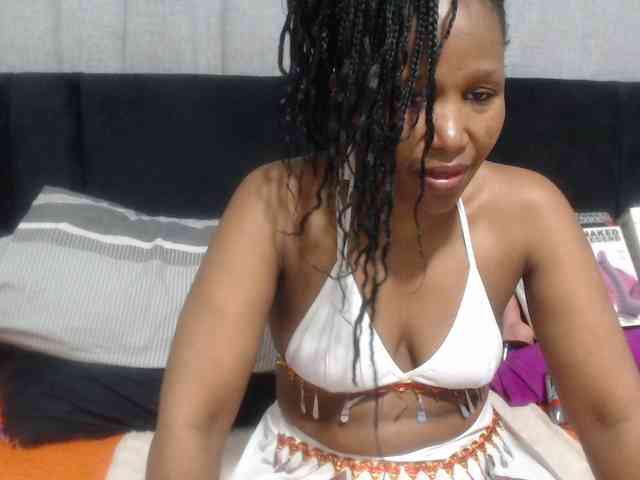 Sheila80 webcam