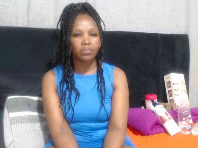 Sheila80 webcam