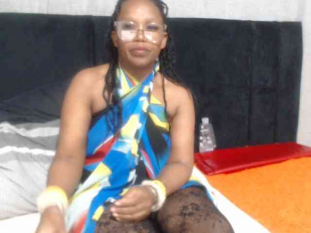 Sheila80 webcam