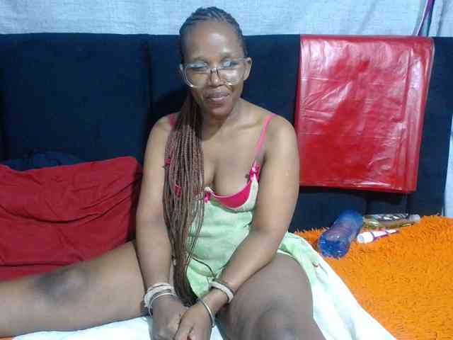 Sheila80 webcam
