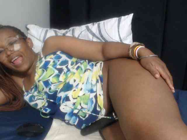 Sheila80 webcam