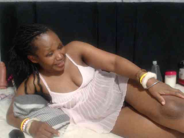 Sheila80 webcam