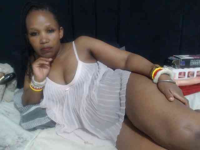 Model: Sheila80