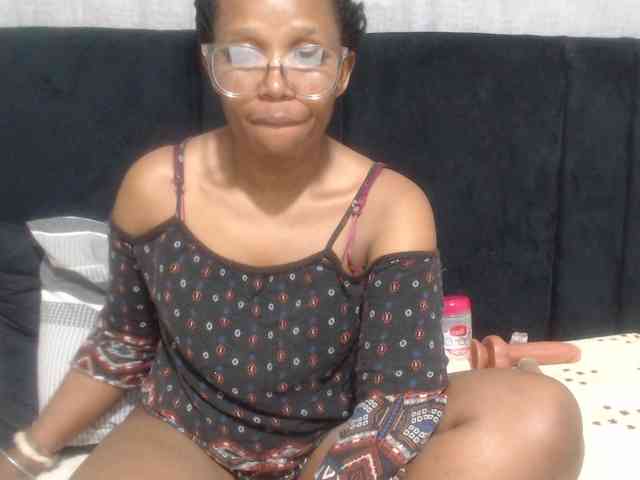 Sheila80 webcam