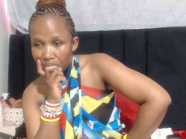 Sheila80 webcam