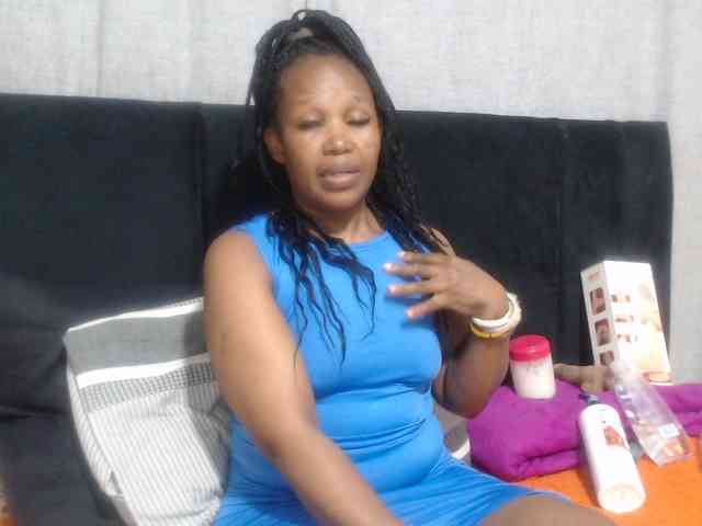 Sheila80 webcam