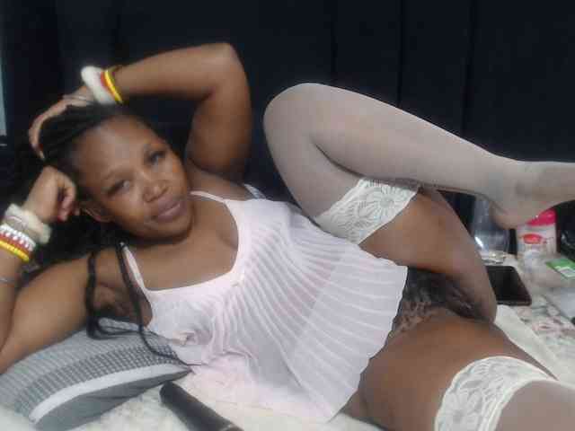 Sheila80 webcam