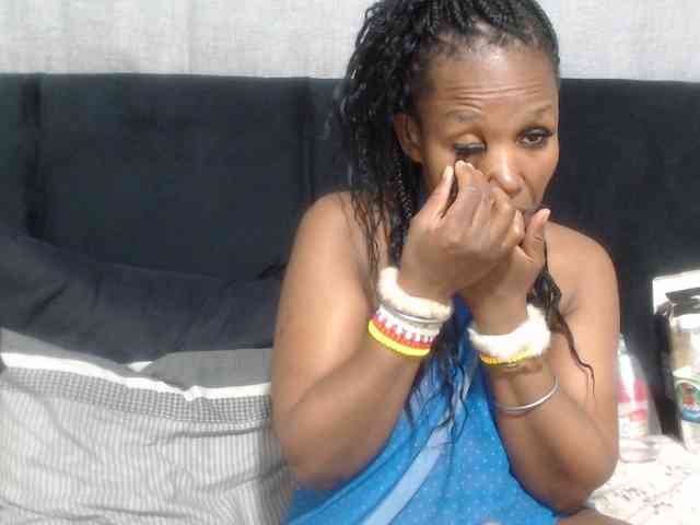 Sheila80 webcam