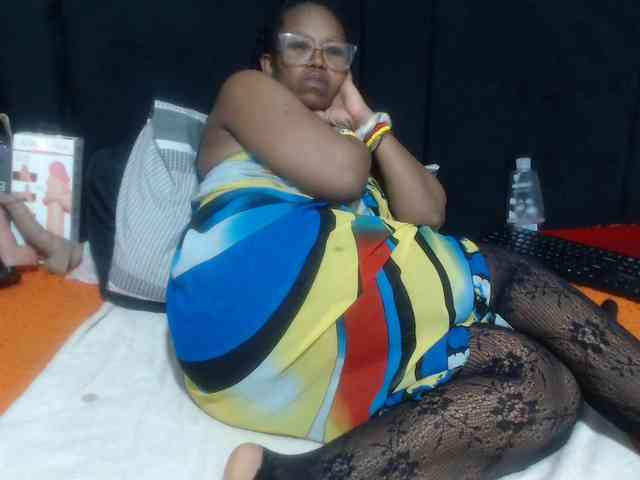 Sheila80 webcam