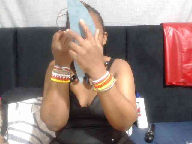 Sheila80 webcam