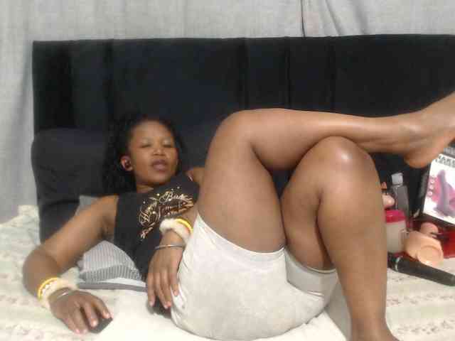 Sheila80 webcam